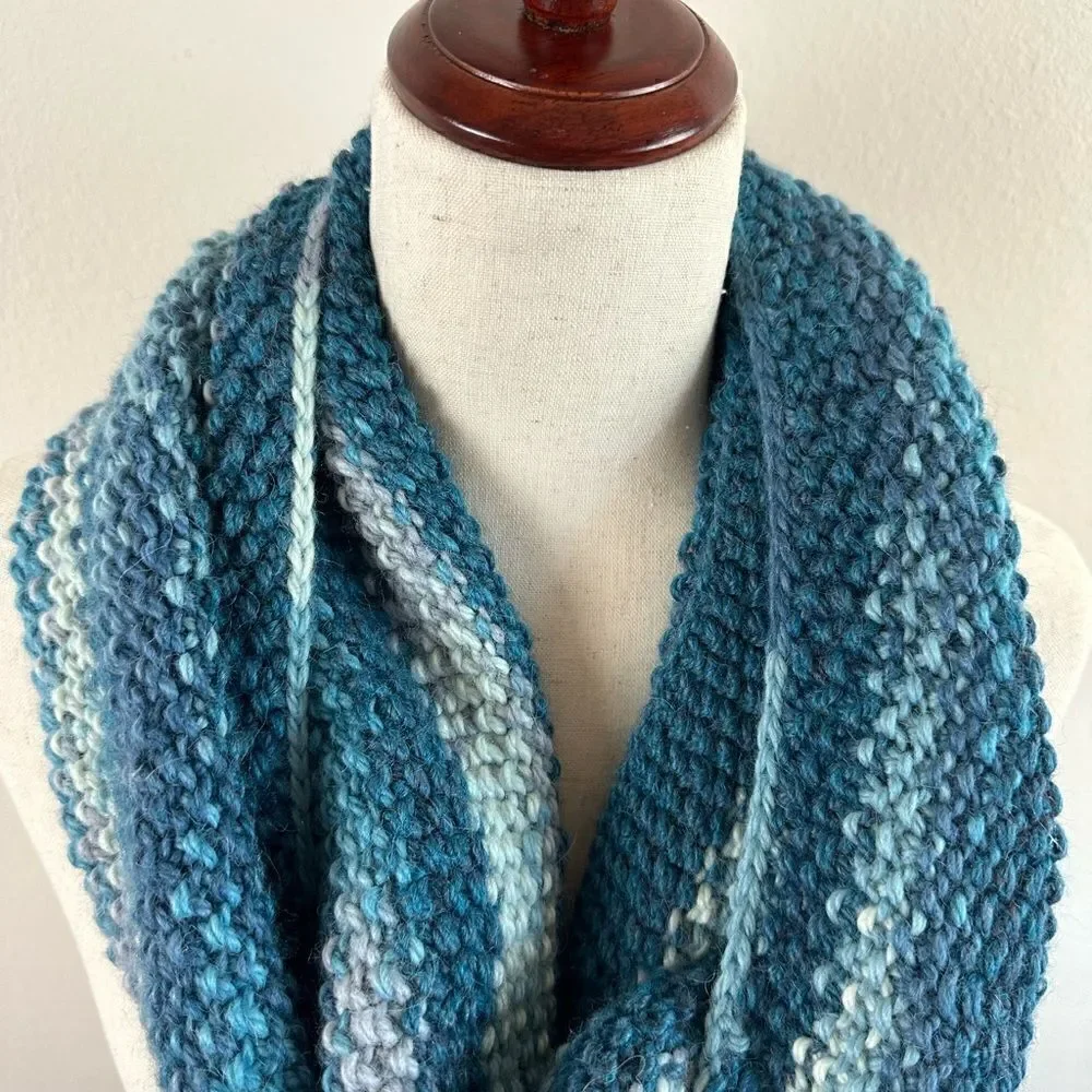 EUC Unbranded HandMade Women’s Scarf